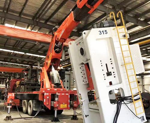 马鞍山博望提升工作效率，选择优质折臂吊租赁服务