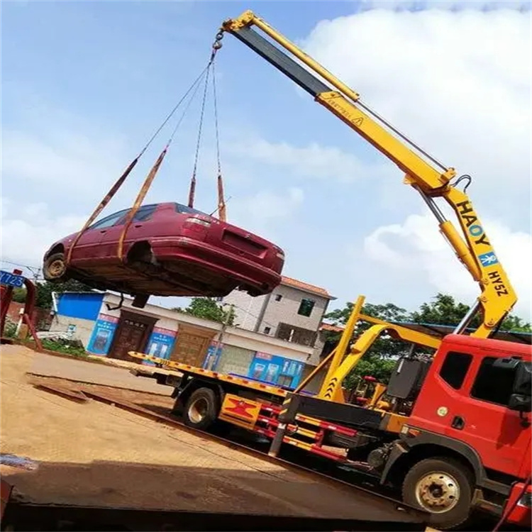 马鞍山博望吊车救援小汽车怎么吊